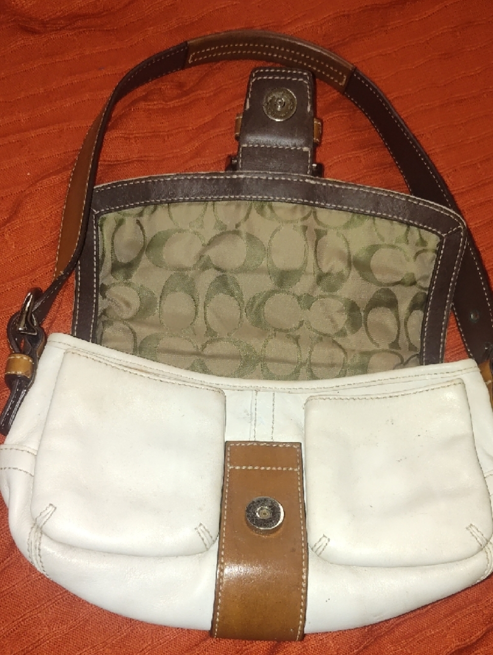 Coach White Leather Shoulder Bag with Brown Trim - Picture 2 of 8